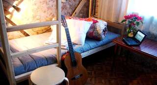 Гостиница Hostel Navigator Волгоград Кровать в общем номере для мужчин и женщин с 8 кроватями-4