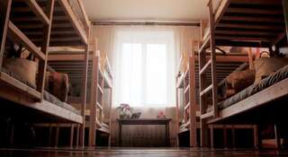 Гостиница Hostel Navigator Волгоград Кровать в общем номере для мужчин и женщин с 8 кроватями-6